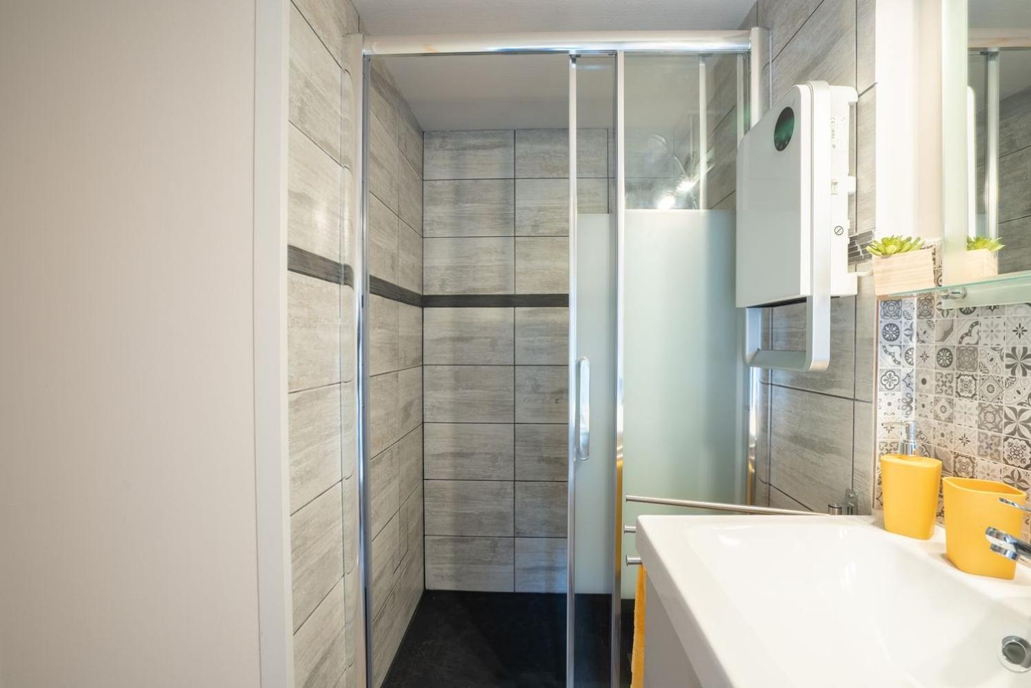 Superlogis Blois-Le Pitaya- Hypercentre Studio- Classe 3Etoiles ภายนอก รูปภาพ